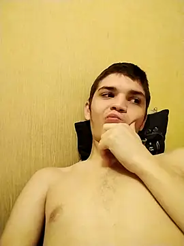 Snapshot of BradPierce chatting on January 11, 2026, 9:00 pm BradPierce online show from January 11, 2026, 9:00 pm