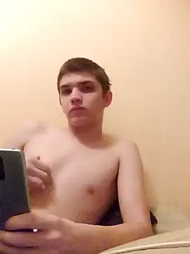 Snapshot of BradPierce chatting on January 8, 2026, 4:24 pm BradPierce online show from January 8, 2026, 4:24 pm