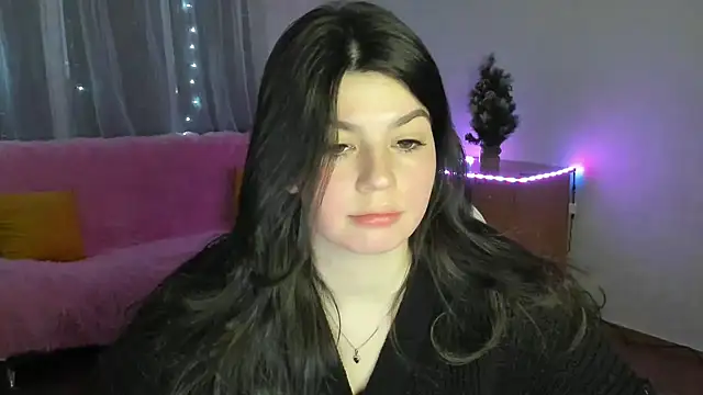 KisaModel online show from February 12, 2026, 1:16 am