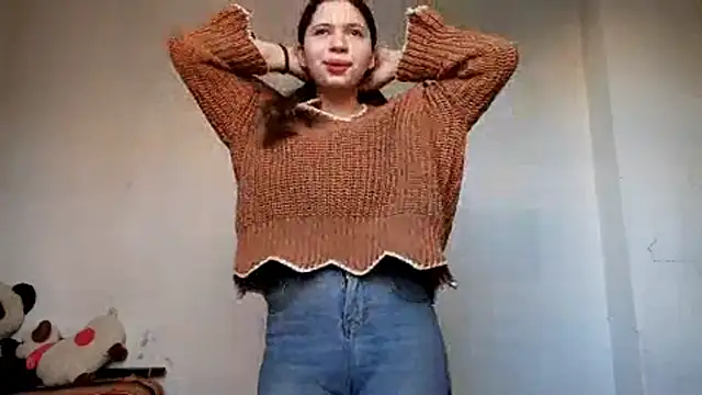 Snapshot of ClarisaCalvary chatting on January 14, 2026, 3:32 am ClarisaCalvary online show from January 14, 2026, 3:32 am