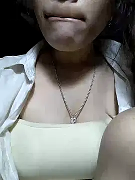 neko-nancy online show from April 15, 2026, 2:39 am