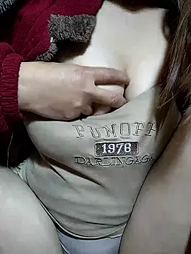 neko-nancy online show from December 19, 2025, 12:29 pm