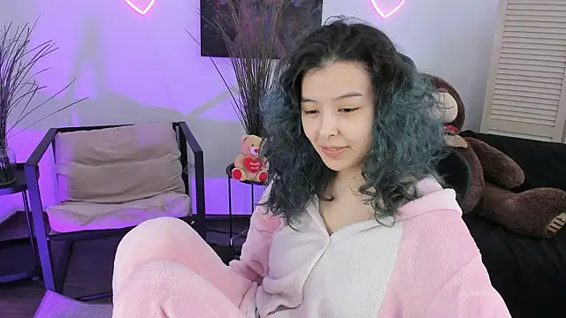 SirenMystiq online show from March 7, 2026, 7:15 am