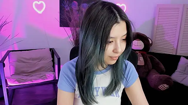 SirenMystiq online show from March 17, 2026, 7:17 pm