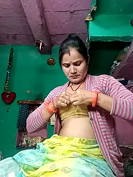 Snapshot of Kinjal_pande chatting on December 18, 2025, 1:48 pm Kinjal pande online show from December 18, 2025, 1:48 pm