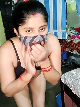 Snapshot of Cuple_masti72 chatting on April 14, 2026, 7:35 am Cuple masti72 online show from April 14, 2026, 7:35 am