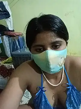 Snapshot of Cuple_masti72 chatting on June 14, 2026, 7:42 am Cuple masti72 online show from June 14, 2026, 7:42 am