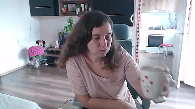 Snapshot of SofiaBoone chatting on February 16, 2026, 7:51 am SofiaBoone online show from February 16, 2026, 7:51 am