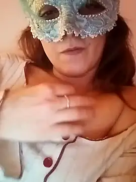 Snapshot of aries1976 chatting on January 10, 2026, 8:48 pm aries1976 online show from January 10, 2026, 8:48 pm