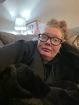 Snapshot of kissmyarch chatting on December 20, 2025, 12:35 am kissmyarch online show from December 20, 2025, 12:35 am