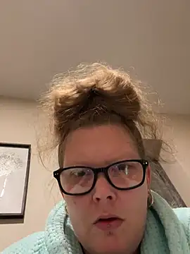 Snapshot of kissmyarch chatting on January 12, 2026, 12:39 am kissmyarch online show from January 12, 2026, 12:39 am