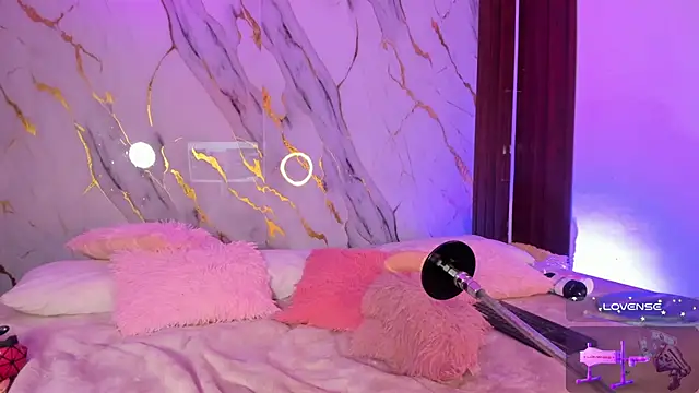 Elissafox online show from December 20, 2025, 2:53 pm