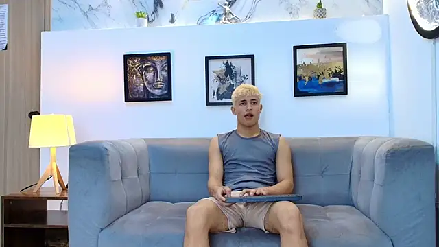 YOUNG GUYS1 online show from March 21, 2026, 7:42 am