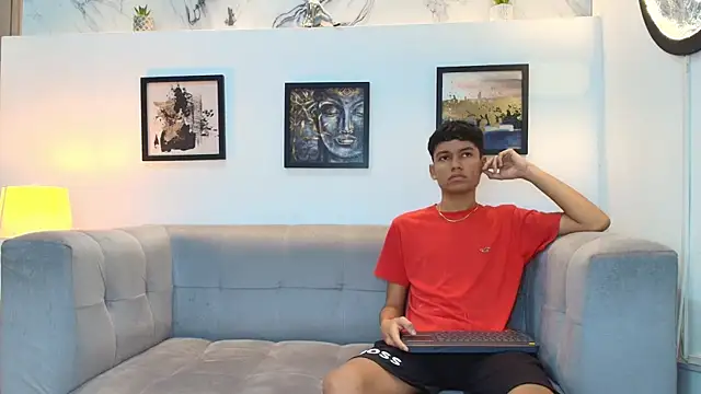 Snapshot of HORNY_PRETTY chatting on January 7, 2026, 7:30 pm HORNY PRETTY online show from January 7, 2026, 7:30 pm