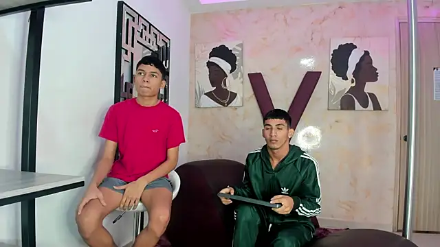 HORNY PRETTY online show from March 31, 2026, 7:27 pm