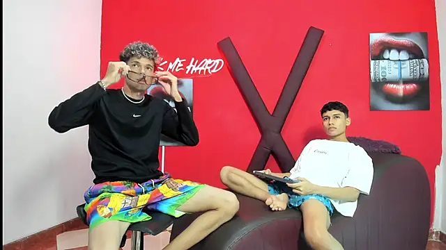 HORNY PRETTY online show from April 28, 2026, 7:24 am