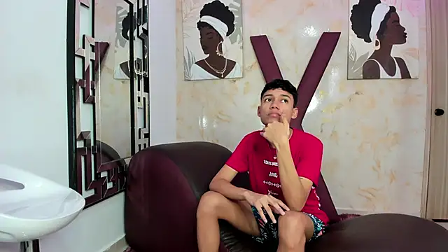 HORNY PRETTY online show from March 18, 2026, 7:26 pm