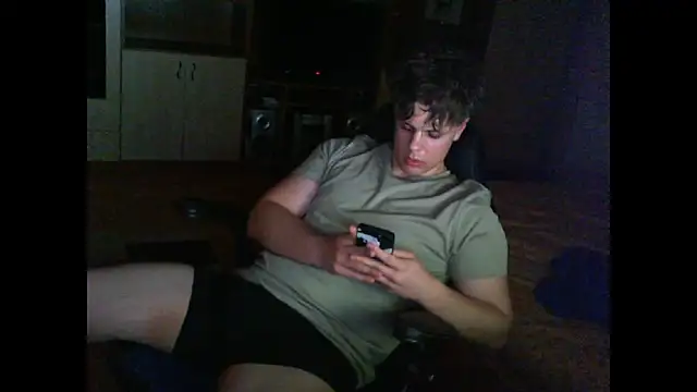 Snapshot of GymGuy0505 chatting on February 9, 2026, 11:03 pm GymGuy0505 online show from February 9, 2026, 11:03 pm