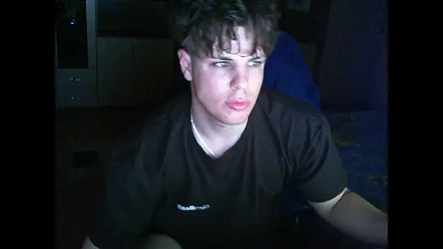 Snapshot of GymGuy0505 chatting on January 18, 2026, 11:19 pm GymGuy0505 online show from January 18, 2026, 11:19 pm