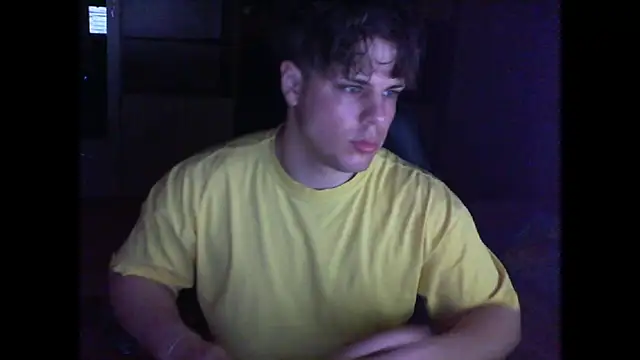 Snapshot of GymGuy0505 chatting on February 22, 2026, 12:24 am GymGuy0505 online show from February 22, 2026, 12:24 am