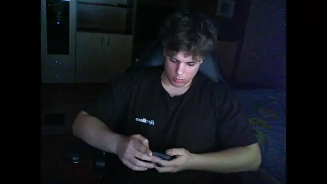 Snapshot of GymGuy0505 chatting on February 15, 2026, 8:19 pm GymGuy0505 online show from February 15, 2026, 8:19 pm