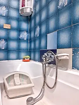 Bambolotto90 online show from April 18, 2026, 8:20 pm