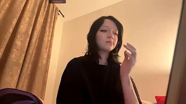 Shine Luna online show from January 10, 2026, 8:15 pm