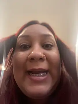 Snapshot of sharon_G chatting on July 7, 2026, 9:29 pm sharon G online show from July 7, 2026, 9:29 pm