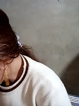 little-effy online show from February 13, 2026, 12:16 pm