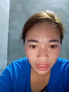 little-effy online show from December 22, 2025, 9:59 pm