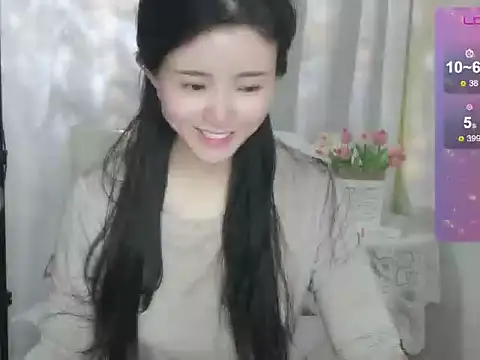 Snapshot of Fish_136 chatting on December 22, 2025, 3:06 am Fish 136 online show from December 22, 2025, 3:06 am