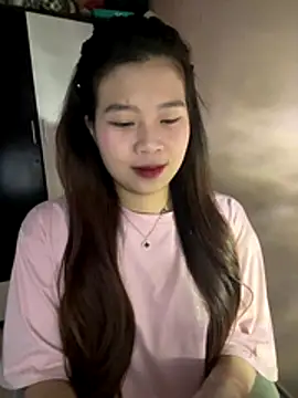 Bae1103  online show from December 15, 2025, 10:10 am