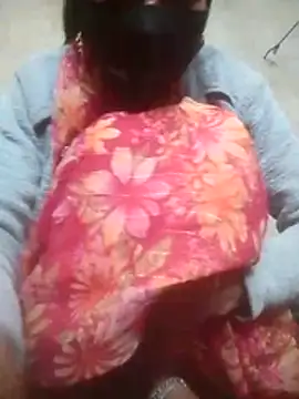 Laxmi9090 online show from February 6, 2026, 11:01 pm