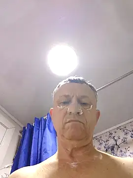 Snapshot of Sashabikros chatting on February 21, 2026, 2:24 am Sashabikros online show from February 21, 2026, 2:24 am