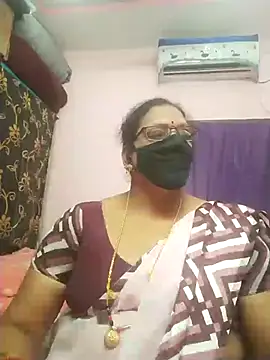Snapshot of sarala_telugu chatting on July 11, 2026, 4:18 pm sarala telugu online show from July 11, 2026, 4:18 pm