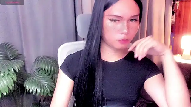 xSweet Gigi online show from April 17, 2026, 6:22 pm