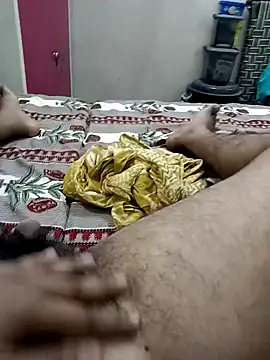 BEST-LOVER-1 online show from April 19, 2026, 6:10 pm