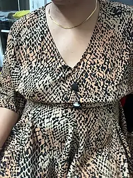 butterflyslay online show from March 31, 2026, 3:03 pm