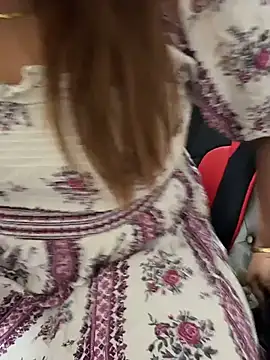 butterflyslay online show from March 29, 2026, 7:43 am