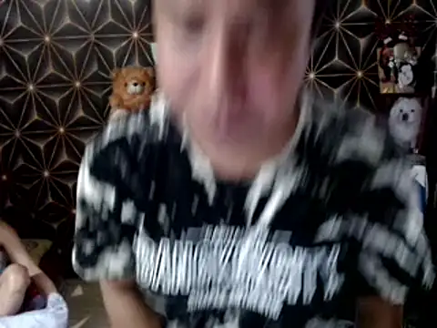 Snapshot of SadisticQueenTS chatting on February 2, 2026, 2:10 am SadisticQueenTS online show from February 2, 2026, 2:10 am