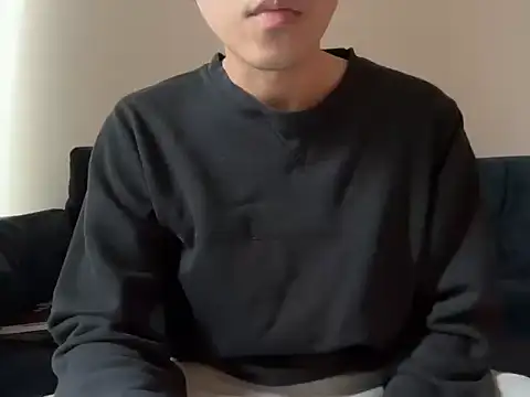 marcmarc777 online show from April 2, 2026, 3:51 pm