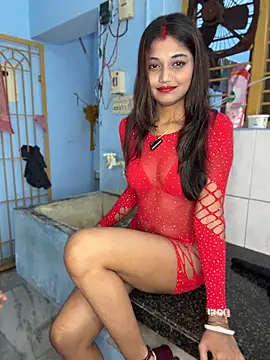 Snapshot of Sweet-priyaa chatting on June 24, 2026, 8:02 am Sweet-priyaa online show from June 24, 2026, 8:02 am