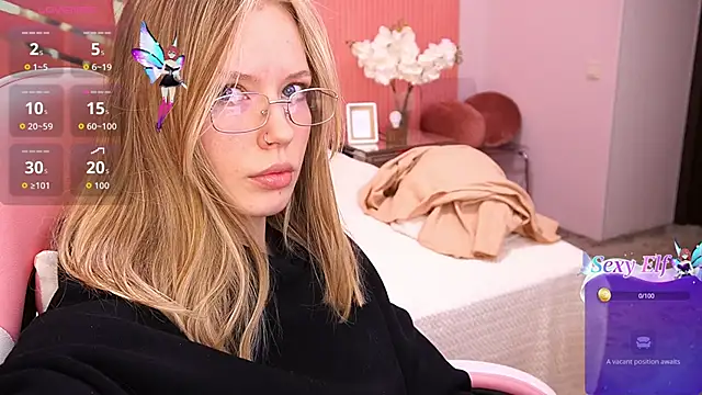 MollyyMayy online show from April 20, 2026, 12:46 am