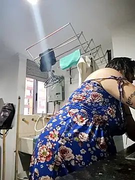 Divine Pouvoir online show from January 15, 2026, 11:57 am