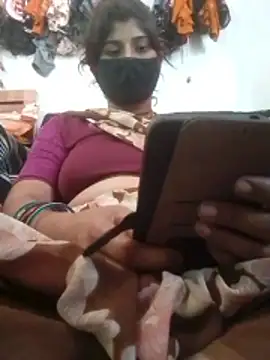 Snapshot of Sweet_Couple_01 chatting on June 5, 2026, 4:39 am Sweet Couple 01 online show from June 5, 2026, 4:39 am