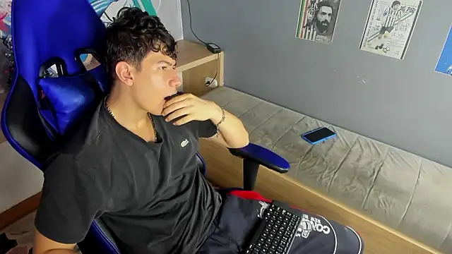 Criss Adams online show from January 9, 2026, 3:02 am