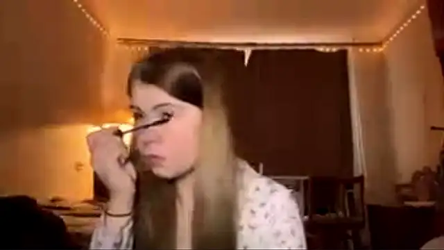 MaevAmy online show from February 1, 2026, 12:47 pm