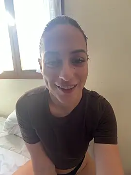 CoquineCharmeuse online show from April 1, 2026, 12:50 pm