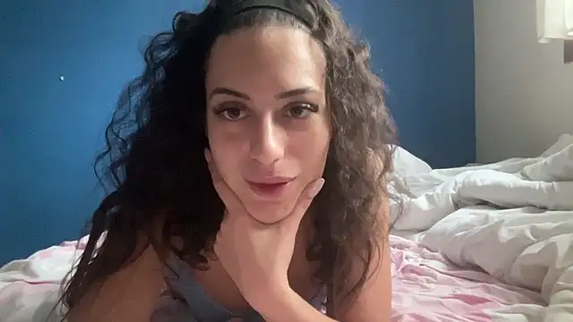 CoquineCharmeuse online show from January 17, 2026, 1:15 pm