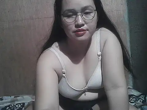 Snapshot of yummy_jyra02167 chatting on January 7, 2026, 11:54 pm yummy jyra02167 online show from January 7, 2026, 11:54 pm